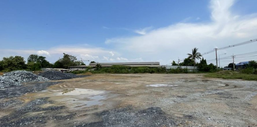 Terrain à Chachoengsao, Thaïlande № 101977