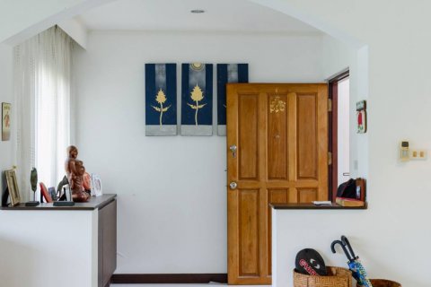 Кондоминиум с 3 спальнями в Ча-аме, Таиланд № 124382 - фото 9