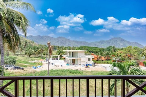 Кондоминиум с 3 спальнями в Ча-аме, Таиланд № 124382 - фото 1