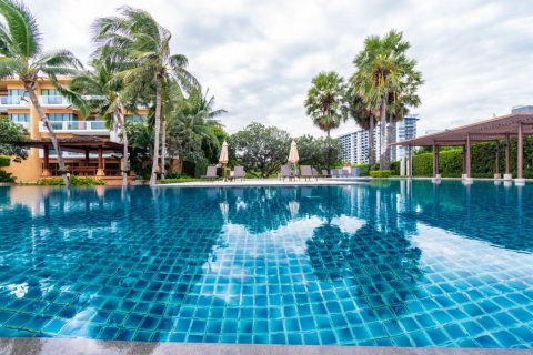 Кондоминиум с 2 спальнями в Ча-аме, Таиланд № 124377 - фото 2