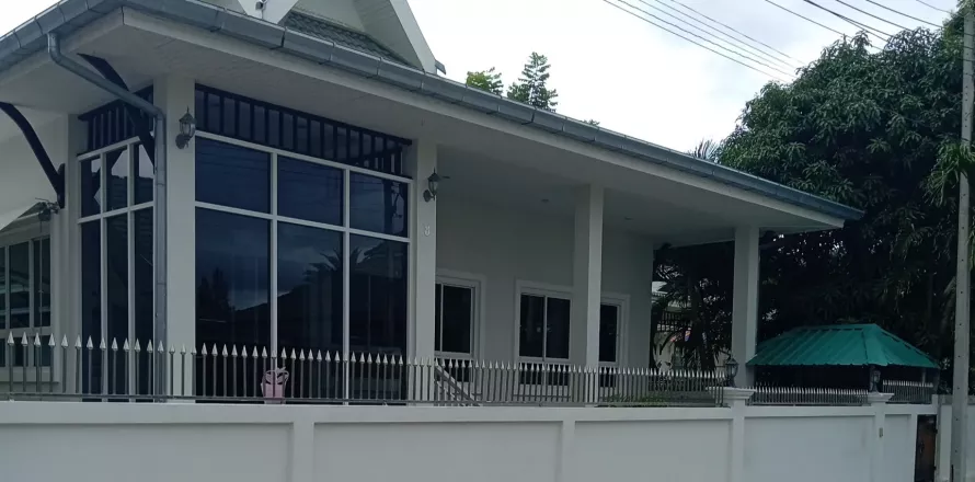 Maison à Hua Hin, Thaïlande 3 chambres № 142734