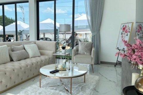 Вилла в Банг Ламунге, Таиланд с 4 спальнями  № 86801 - фото 3