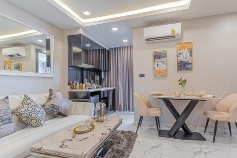 ЖК Arcadia Millennium Tower в Паттайе, Таиланд № 130469 - фото 10