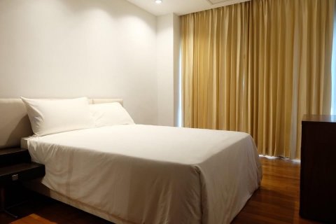 Condo à Pathum Wan, Bangkok, Thaïlande, 3 chambres  № 124023 - photo 15