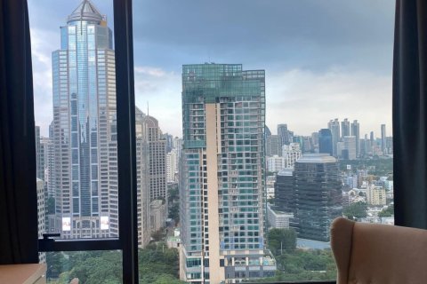 Condo in Pathum Wan, Bangkok, Thailand, 2 bedrooms  № 124025 - photo 14