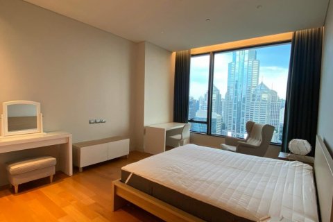 Condo in Pathum Wan, Bangkok, Thailand, 2 bedrooms  № 124025 - photo 16