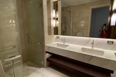 Condo in Pathum Wan, Bangkok, Thailand, 2 bedrooms  № 124025 - photo 11