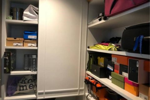 Condo in Sathon, Bangkok, Thailand, 3 bedrooms  № 123703 - photo 10