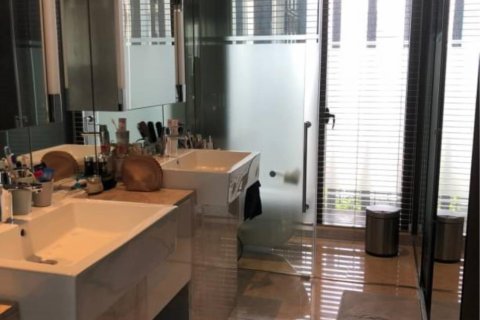 Condo in Sathon, Bangkok, Thailand, 3 bedrooms  № 123703 - photo 12