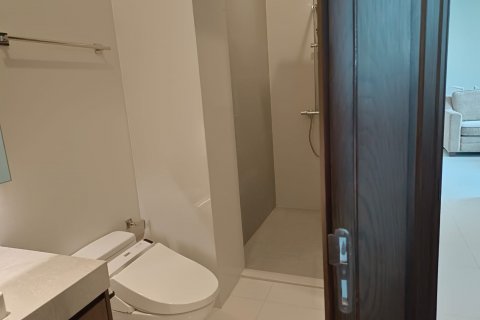 Кондоминиум с 2 спальнями в Ваттхане, Бангкок, Таиланд № 123701 - фото 14