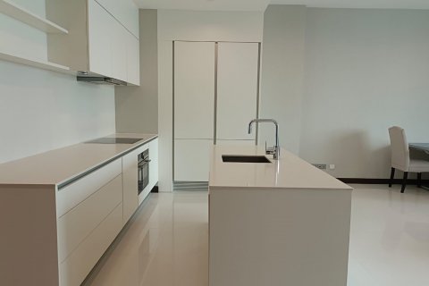 Кондоминиум с 2 спальнями в Ваттхане, Бангкок, Таиланд № 123701 - фото 8