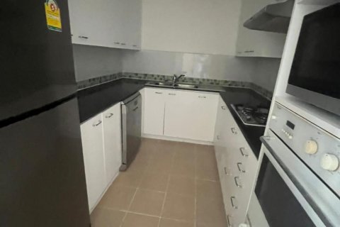 Condo in Sathon, Bangkok, Thailand, 3 bedrooms  № 123702 - photo 4