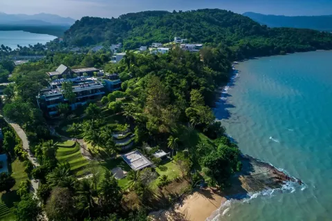 Villa in Phuket, Thailand 5 bedrooms № 123557