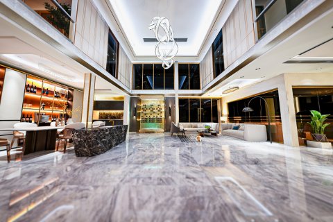 Villa in Phuket, Thailand 7 bedrooms № 123558 - photo 7