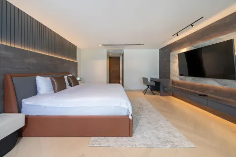 Villa in Phuket, Thailand 5 bedrooms № 123559 - photo 20