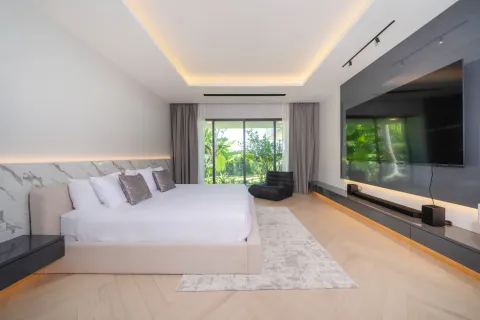 Villa in Phuket, Thailand 5 bedrooms № 123559 - photo 21