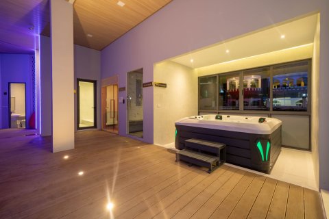 Villa in Phuket, Thailand 5 bedrooms № 123559 - photo 27