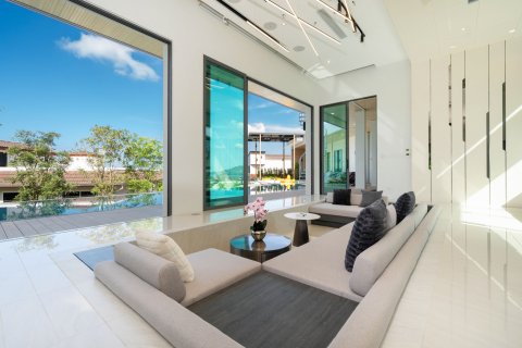 Villa in Phuket, Thailand 5 bedrooms № 123559 - photo 6