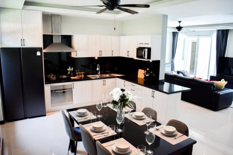 Дом в Паттайе, Таиланд с 4 спальнями  № 123560 - фото 21