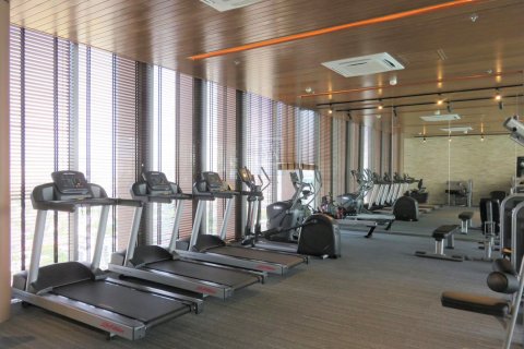 Condo in Bangkok, Thailand, 2 bedrooms  № 143379 - photo 15