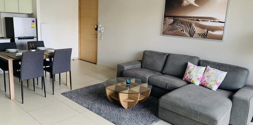 Condo in Bangkok, Thailand, 2 bedrooms  № 143379