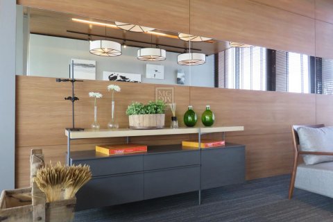 Condo in Bangkok, Thailand, 2 bedrooms  № 143379 - photo 14