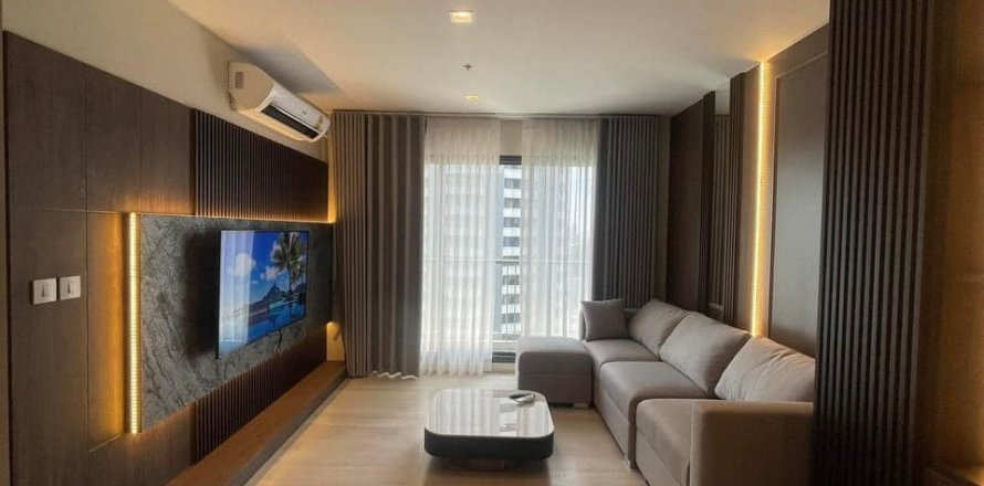 Condo in Bangkok, Thailand, 2 bedrooms  № 143382