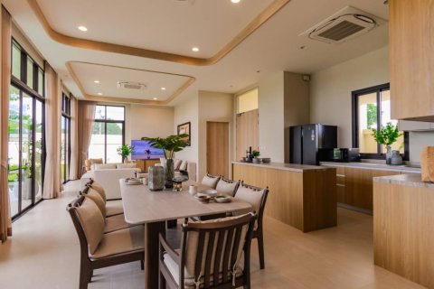 Villa in Hua Hin, Thailand 3 bedrooms № 126696 - photo 9