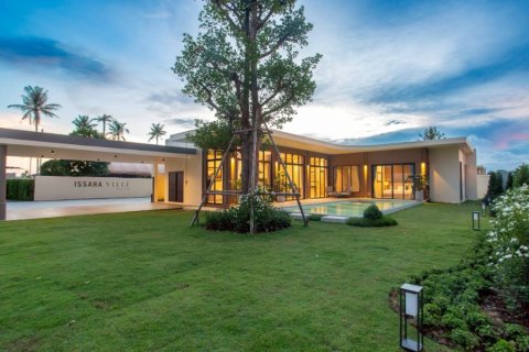 Villa in Hua Hin, Thailand 3 bedrooms № 126696 - photo 5