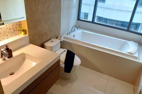 Кондоминиум с 1 спальней в Бангкоке, Таиланд № 143615 - фото 4