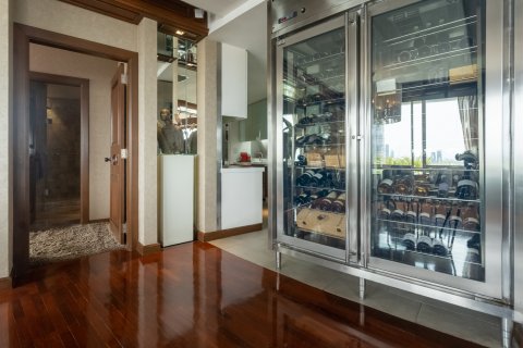 Кондоминиум с 2 спальнями в Бангкоке, Таиланд № 143616 - фото 10