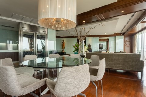 Кондоминиум с 2 спальнями в Бангкоке, Таиланд № 143616 - фото 3