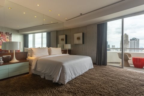 Кондоминиум с 2 спальнями в Бангкоке, Таиланд № 143616 - фото 12