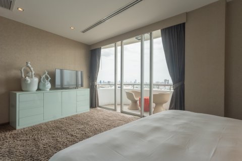 Кондоминиум с 2 спальнями в Бангкоке, Таиланд № 143616 - фото 17