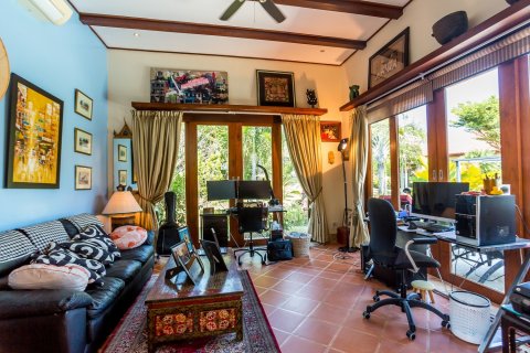 Дом в Хуа Хине, Таиланд с 5 спальнями  № 125507 - фото 10