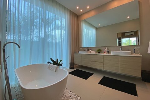 House in Hua Hin, Thailand 4 bedrooms № 125513 - photo 14