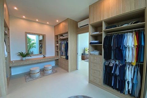 House in Hua Hin, Thailand 4 bedrooms № 125513 - photo 12