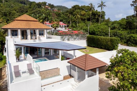 Villa in Ko Samui, Thailand 4 bedrooms № 115897 - photo 1