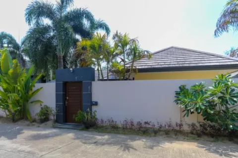 Villa in Ko Samui, Thailand 2 bedrooms № 107263 - photo 5