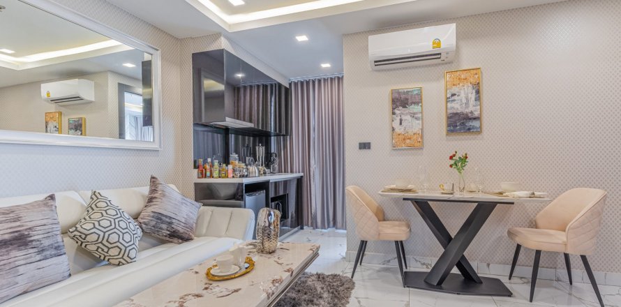 Appartement à Arcadia Millennium Tower, Pattaya, Thaïlande 1 chambre № 130527