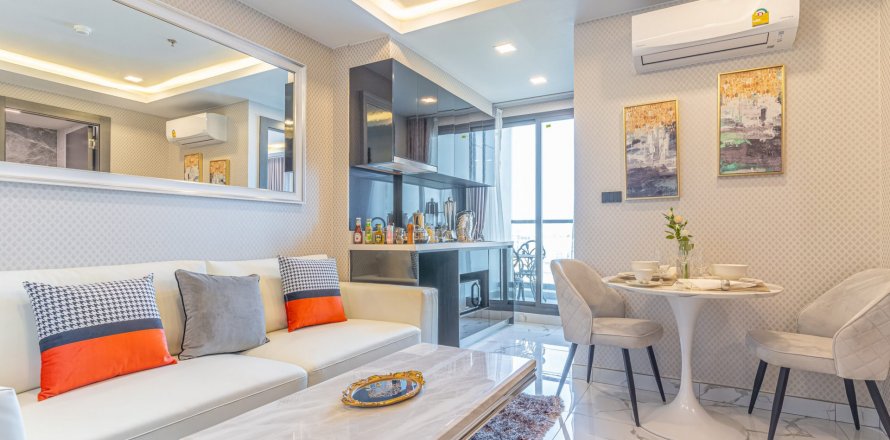 Квартира в Arcadia Millennium Tower, Паттайя, Таиланд с 2 спальнями  № 130529