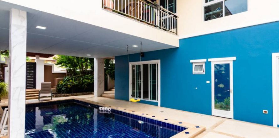 Villa à Hua Hin, Thaïlande 4 chambres № 101144