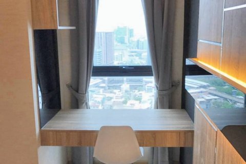 Кондоминиум с 1 спальней в Бангкоке, Таиланд № 100935 - фото 4