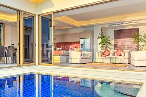 House in Phuket, Thailand 3 bedrooms № 131245 - photo 14