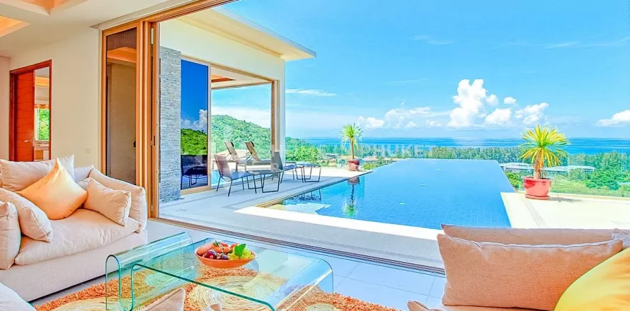 House in Phuket, Thailand 3 bedrooms № 131245