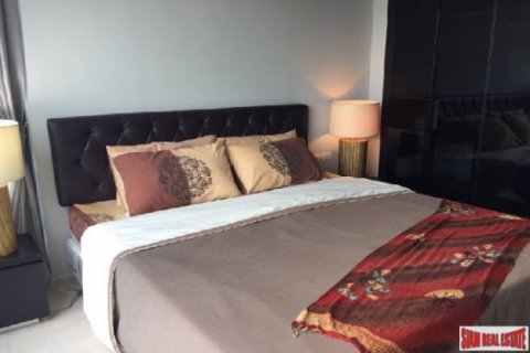 Apartment in Bangkok, Thailand 2 bedrooms № 126081 - photo 2