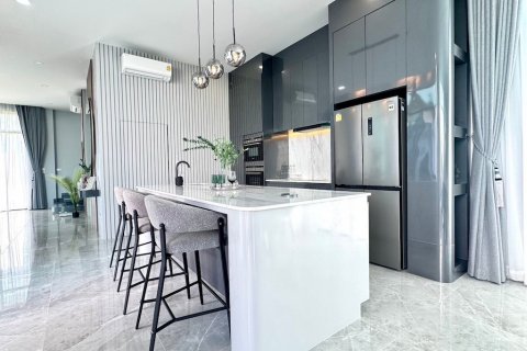 Villa sur Jomtien Beach, Pattaya, Thaïlande 4 chambres № 119408 - photo 19