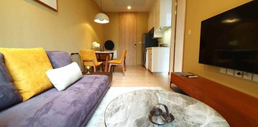 Студия в кондо в Ваттхане, Бангкок, Таиланд № 141383