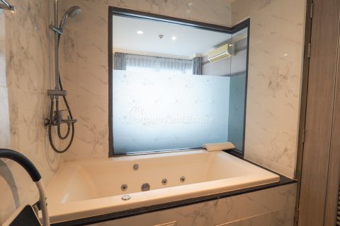 Condo in Bang Lamung, Thailand, 2 bedrooms  № 132226 - photo 12