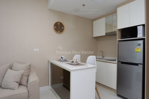 Кондоминиум с 1 спальней в Саттахипе, Таиланд № 132227 - фото 2